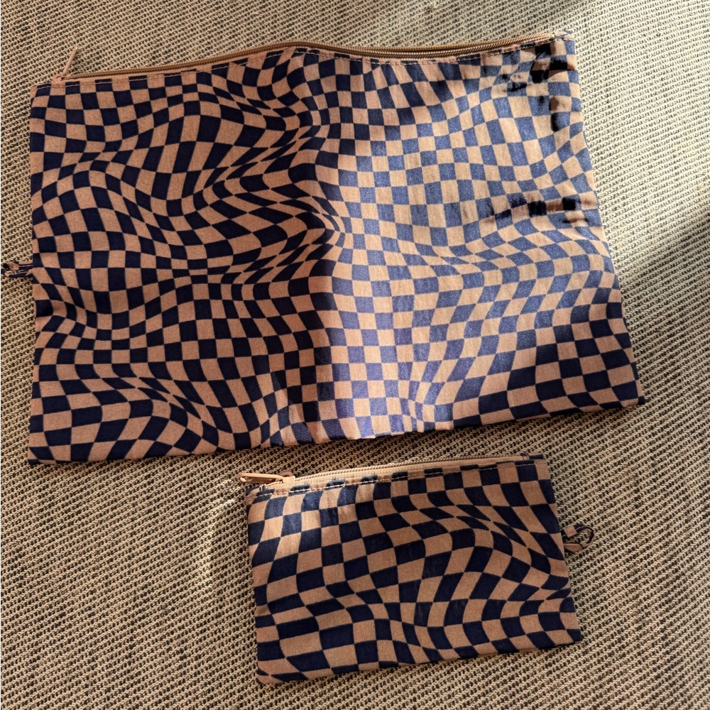 Baggu Trippy go pouch set
